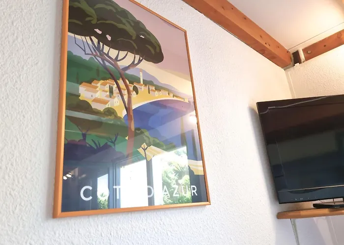 Escale Azur - Mazet Avec Jardin, Wifi, Piscine